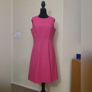 Elegant Pink Sleeveless Dress